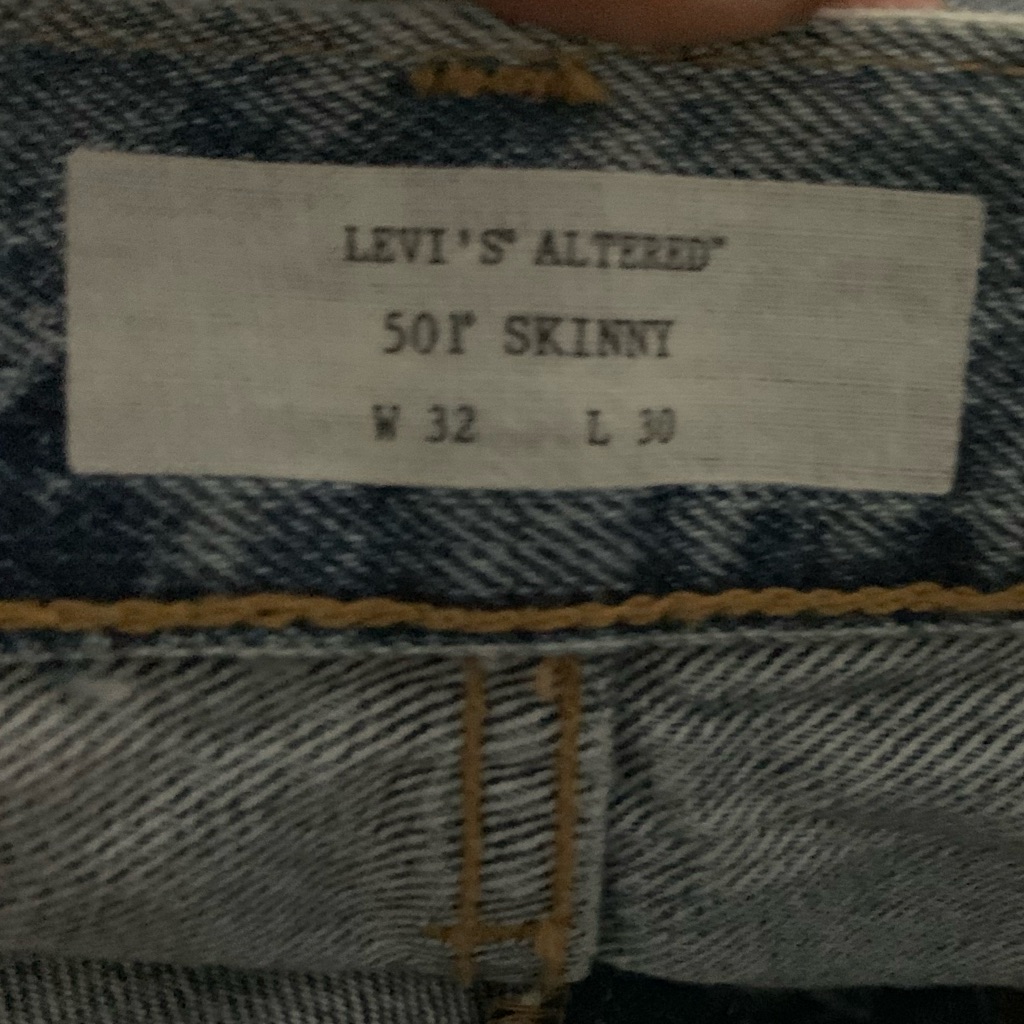 Levis 592 Altered